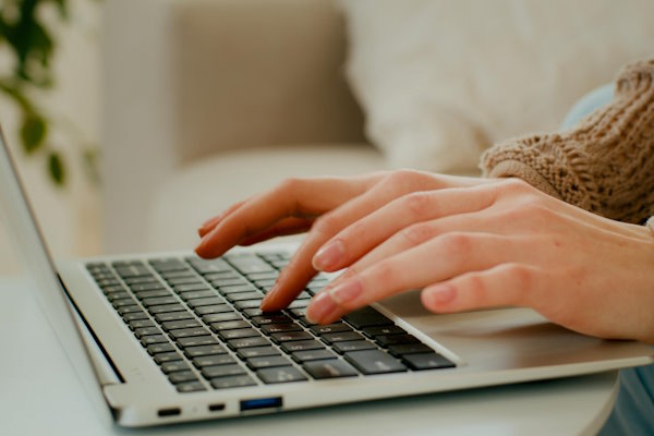 Как улучшение дизайна решает проблемы устаревшего сайта?